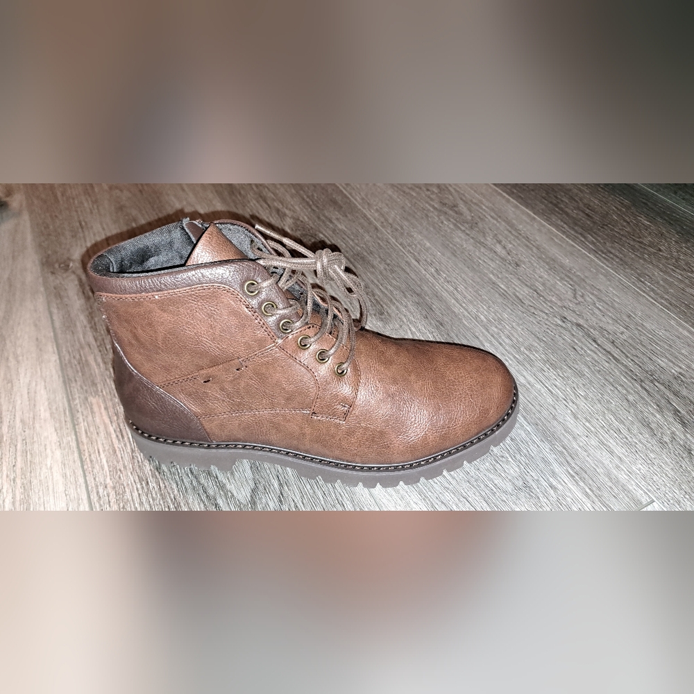 NIB Men's Nick Graham barkley boots, brown with side zipper, SZ 8.5